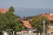 Лазня, поряд з Розлогом і Бансько в Болгарії поряд