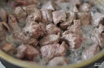 Гуляш у горщиках - покроковий рецепт з фото на рецепт