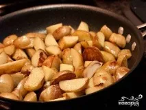 Гуляш у горщиках - покроковий рецепт з фото на рецепт