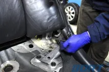 Інструкція зі встановлення амортизаторів BORT на Toyota Camry V30 амортизаторів