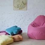 Крісло в спальню - фото незвичайного дизайну в спальні незвичайного
