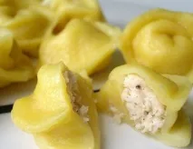 Кулінарні рецепти Пельмені з куркою в пароварці рецепти