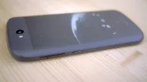 YotaPhone 2 з іншого боку YotaPhone