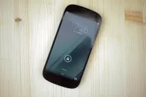 YotaPhone 2 з іншого боку YotaPhone