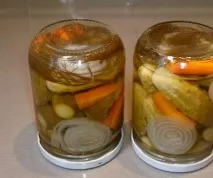 Маринованіогірки з морквою на зиму - покроковий рецепт з фото на маринованіогірки
