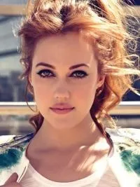 Мерьєм Узерлі (Meryem Uzerli) біографія актриси, фото, особисте життя її чоловік та діти 2019 актриси