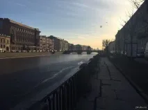 Чому Пітер! Люди дуже люблять Пітер, і я розумію чому, дуже красиве місто з чудовою люблять