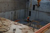 Прийом укладання та здавання вантажу на морських суднах здавання