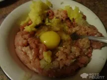Рецепт Курячі котлети з гарніром із сухої смаженої вермішелі. рецепт