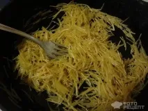 Рецепт Курячі котлети з гарніром із сухої смаженої вермішелі. рецепт