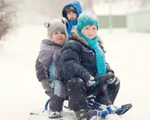 Рейтинг дитячих снігокатів дитячих