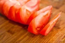 Салат з помідорів зі сметаною, Кулінарна школа Оксани Путан - прості та зрозумілі рецепти з сметаною