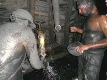 шахтарі
