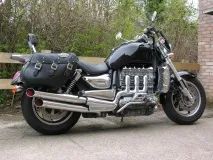 Triumph (Тріумф) мотоцикли - модельний ряд від Англійського виробника мотоцикли