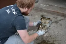 Заміна сальників свічкових колодязів Субару субару