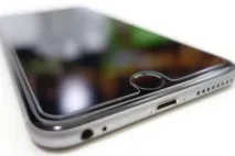 Захисна плівка або скло для iPhone плівка