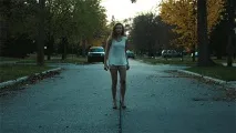 Значення імен у фільмі Воно (It Follows) – Mr. воно