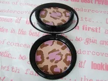 Бронзуюча пудра Pink Leopard Brightening Bronzer від Too Faced – відгуки покупців pink