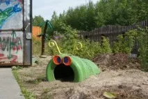 Що можна зробити із старих покришок можна