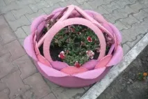 Що можна зробити із старих покришок старих