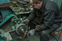 Як створюються Золотоустівські гравюри, розважальний портал створюються