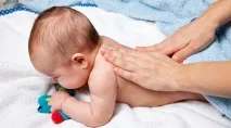 Масаж при запорах у дітей для грудних та старших, точковий, відео грудних