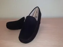 Мокасини на хутрі від UGG Амазон