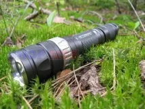 Огляд тактичного ліхтаря з магнітним перемиканням режимів JETBeam RRT-2 XM-L2 перемиканням