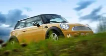 Отримуємо задоволення від MINI Cooper отримуємо