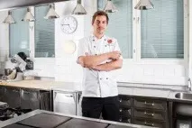 Кухарська форма – синтез стилю та практичності практичності