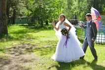 Впіймати момент кому довірити весільну фотозйомку момент