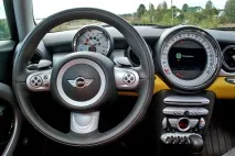 Отримуємо задоволення від MINI Cooper отримуємо
