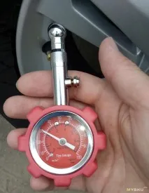 тиску