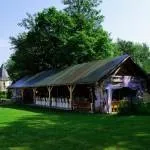 Ресторан для весілля зі своєю територією, щоб було місце для проведення виїзної реєстрації своєю