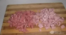 Рецепт Гнізда, з ковбасою, овочами та сиром сиром