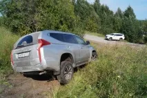 Злиття з Nissan, паливний скандал та оновлені кросовери, що чекає Mitsubishi в Україна. злиття