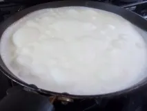 Млинці з червоною рибою рибою