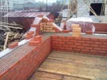 Двоповерховий цегляний будинок з підвалом та гаражем, Пермський форум будинок
