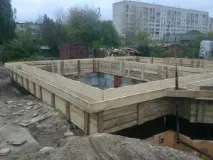 Двоповерховий цегляний будинок з підвалом та гаражем, Пермський форум двоповерховий