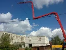 Двоповерховий цегляний будинок з підвалом та гаражем, Пермський форум підвалом
