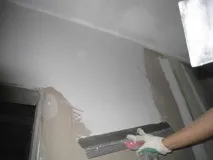 Ґрунтовка стін перед поклейкою шпалер – правильний крок ґрунтовка