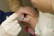 Які роблять щеплення новонародженим у пологовому будинку будинку