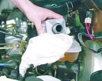 Як підготувати машину до весни після суворої української зими. машину