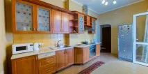 Кішка та таргани як не нашкодити своєму улюбленцю таргани