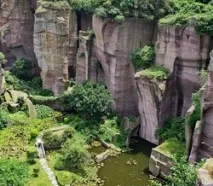 Лотосові гори різні