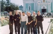 Чому не можна полоти полуницю полоти