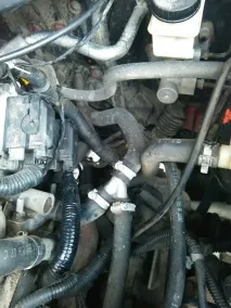 Підігрів двигуна на Chevrolet lacetti 1 термостат