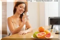Користь води натще для організму - пиття води вранці для схуднення води
