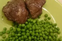 Рецепт курки з оливками, тушкована у вині на Смачному Блозі курки