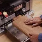 Сходинка на заготівлі після рейсмусного верстата сходинка